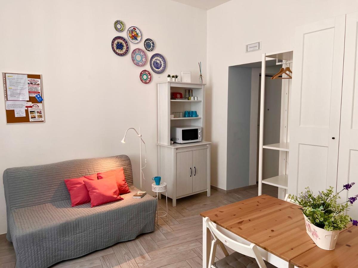 Apartamento Vico Longo 25 Nápoles Exterior foto